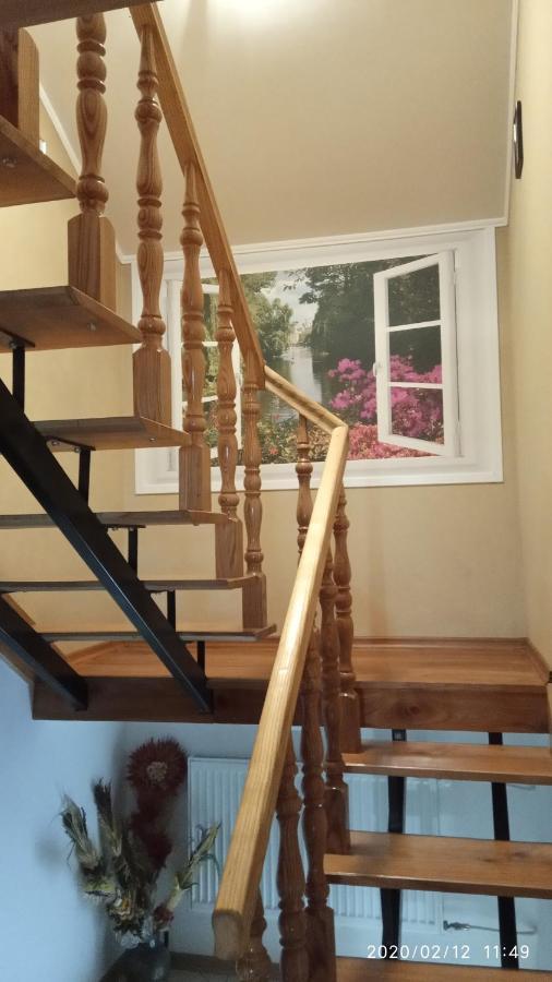 Apartament W Domu Na Wsi Tomaszów Lubelski Esterno foto