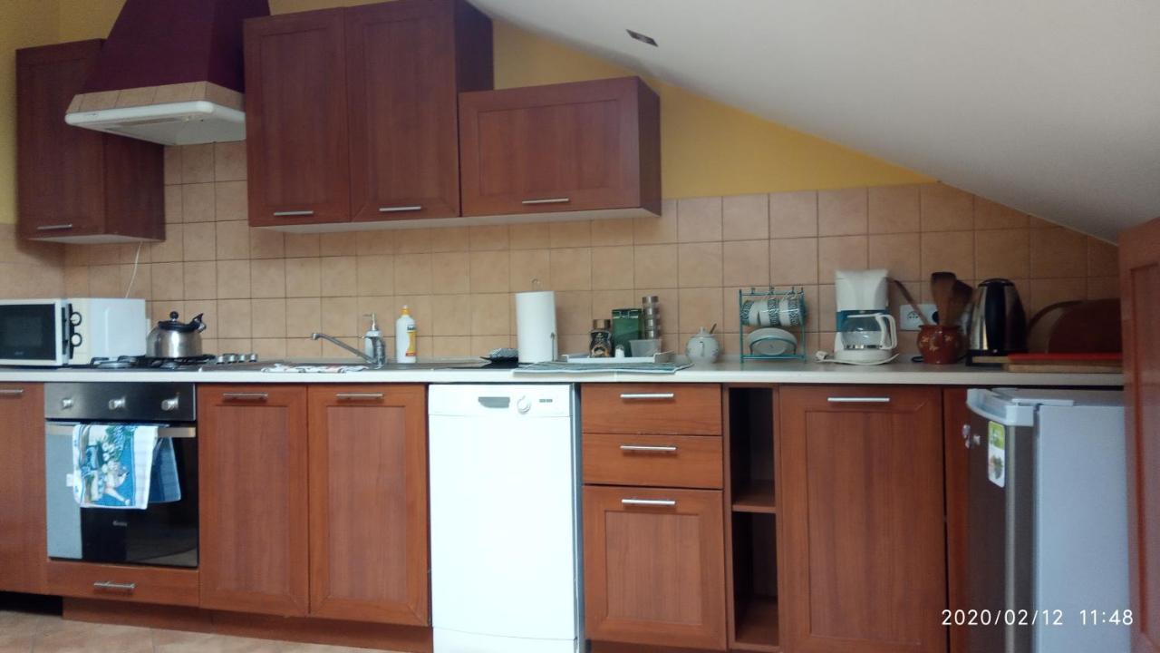 Apartament W Domu Na Wsi Tomaszów Lubelski Esterno foto