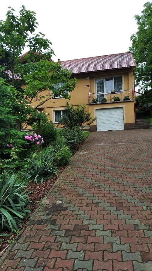 Apartament W Domu Na Wsi Tomaszów Lubelski Esterno foto