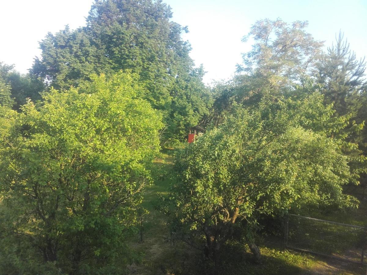 Apartament W Domu Na Wsi Tomaszów Lubelski Esterno foto