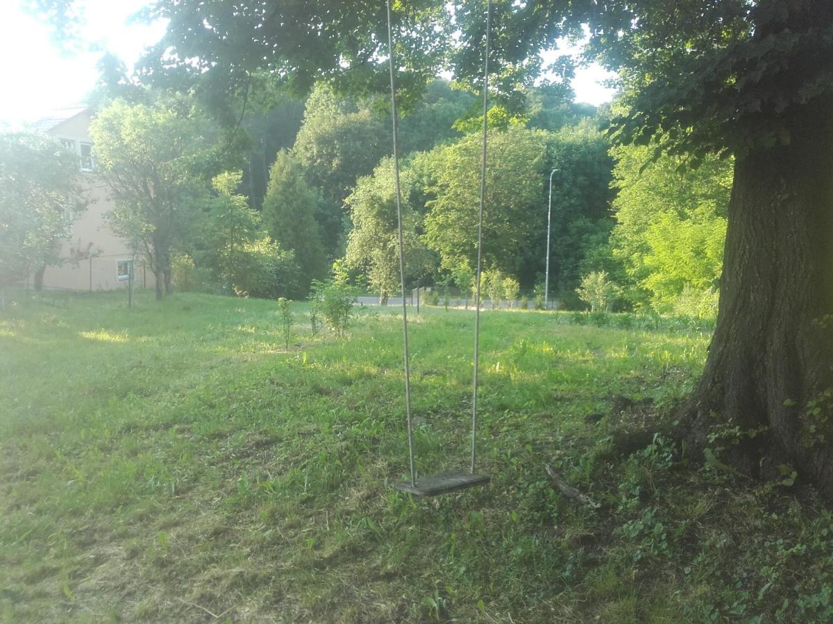 Apartament W Domu Na Wsi Tomaszów Lubelski Esterno foto